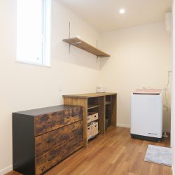 広々4帖のランドリールーム