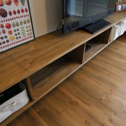 造作のテレビボード