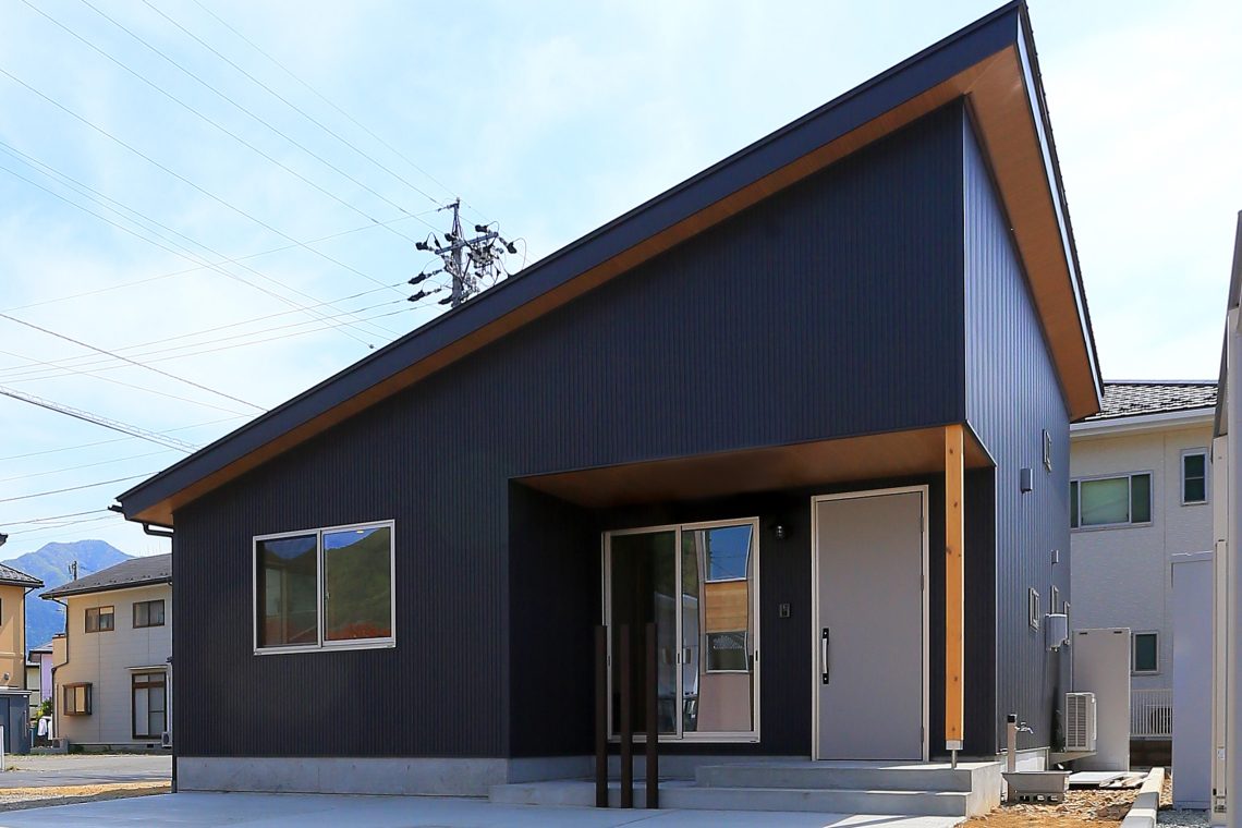 【街角モデルハウス】自然素材に囲まれた平屋の家＠長野市大豆島